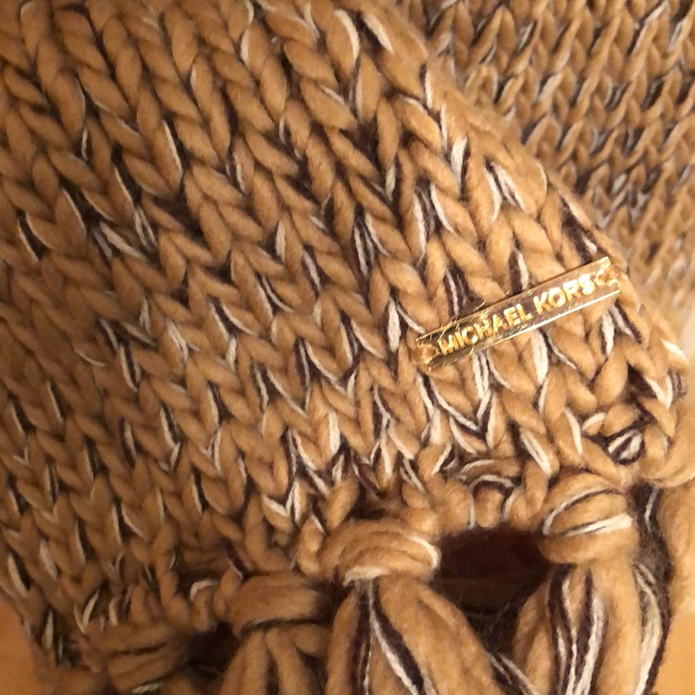 Michael kors scarf